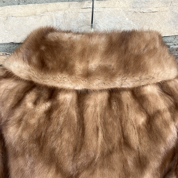 Emba Pastel natural brown mink, royal quality coat - Picture 5 of 12